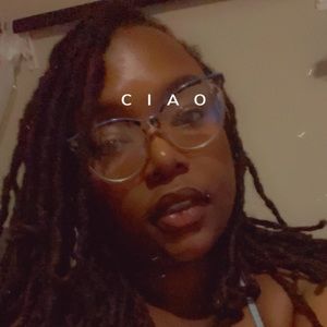 Meet your Posher, Cristina